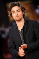 Robert Pattinson Picture 4