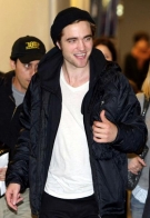 Robert Pattinson Picture 6