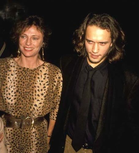 Title jacqueline bisset and vincent perez picture1 Description