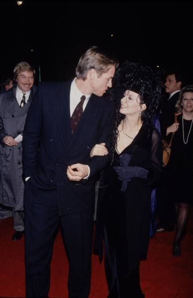 Joanne Whalley | Photos, Facebo...