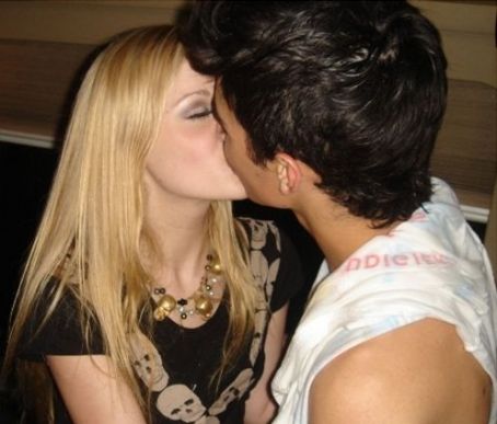 joe jonas and amanda