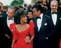 elizabeth taylor and george hamilton image1