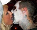 travis barker and paris hilton img