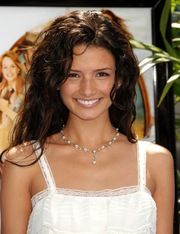 Alice Greczyn