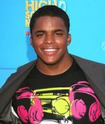Chris Warren