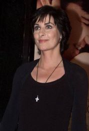 Enya Biography, Pictures, Image...