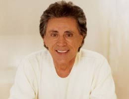 Frankie Valli Biography, Pictur...