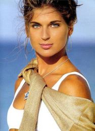 Gabrielle Reece Biography, Pict...