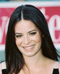 Holly Marie Combs