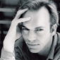 Hugo Weaving