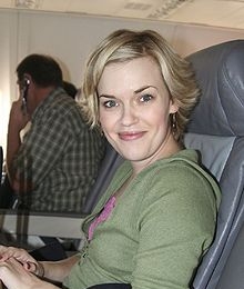 Kari Wahlgren