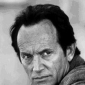 Lance Henriksen