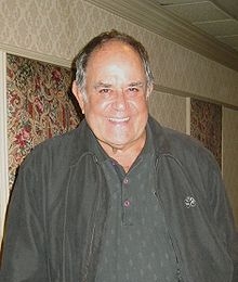Laurence Luckinbill
