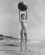 Leatrice Joy