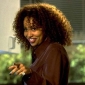 Lisa Nicole Carson