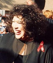 Liz Torres