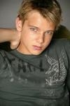 Max Thieriot