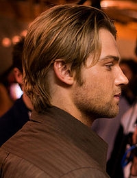 Mike Vogel
