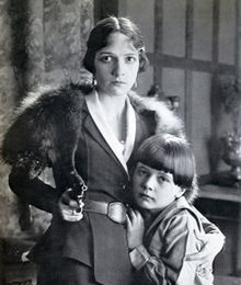 Miriam Cooper
