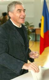 Petre Roman