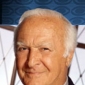 Robert Loggia
