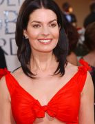 Sela Ward