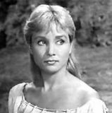 Susan Oliver (Charlotte Gercke)...