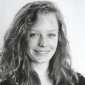 Suzy Amis
