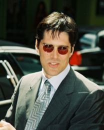 Thomas Gibson