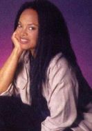 Tina Andrews