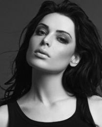 Yoanna House
