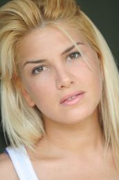 Carin Ashley